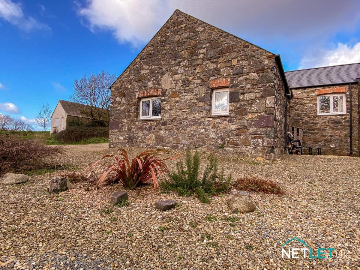 Vila Y Llofft Wair, Solva Exteriér fotografie